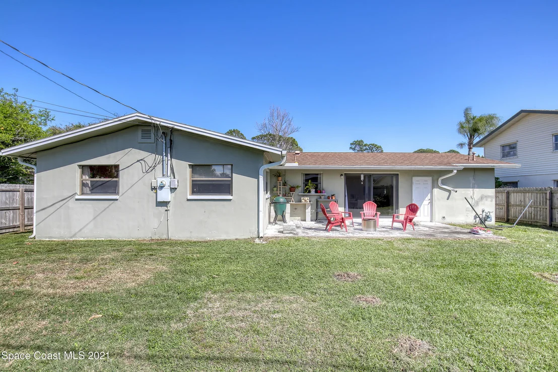 Photo of 1713 Golfview Drive