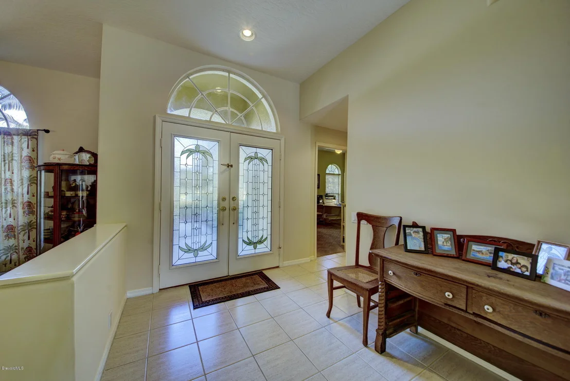 Photo of 2258 Mockingbird Lane