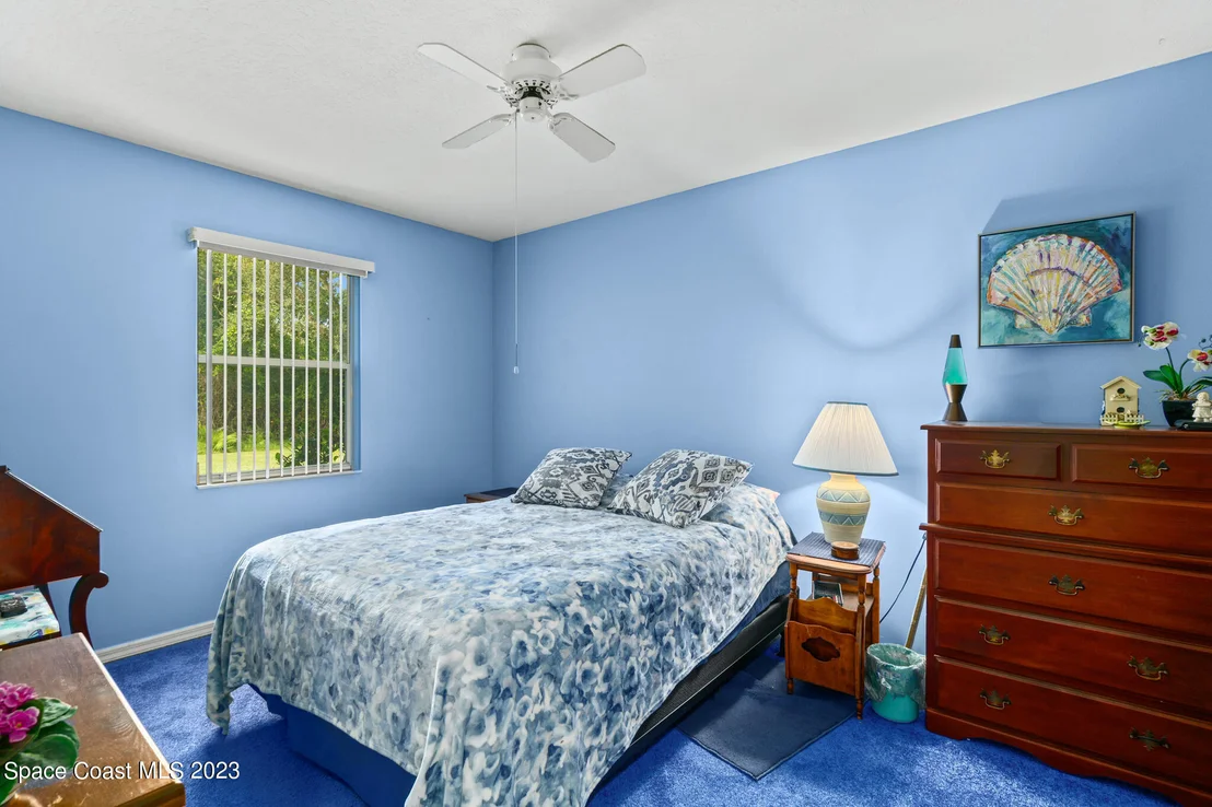 Photo of 982 Somerset Lane