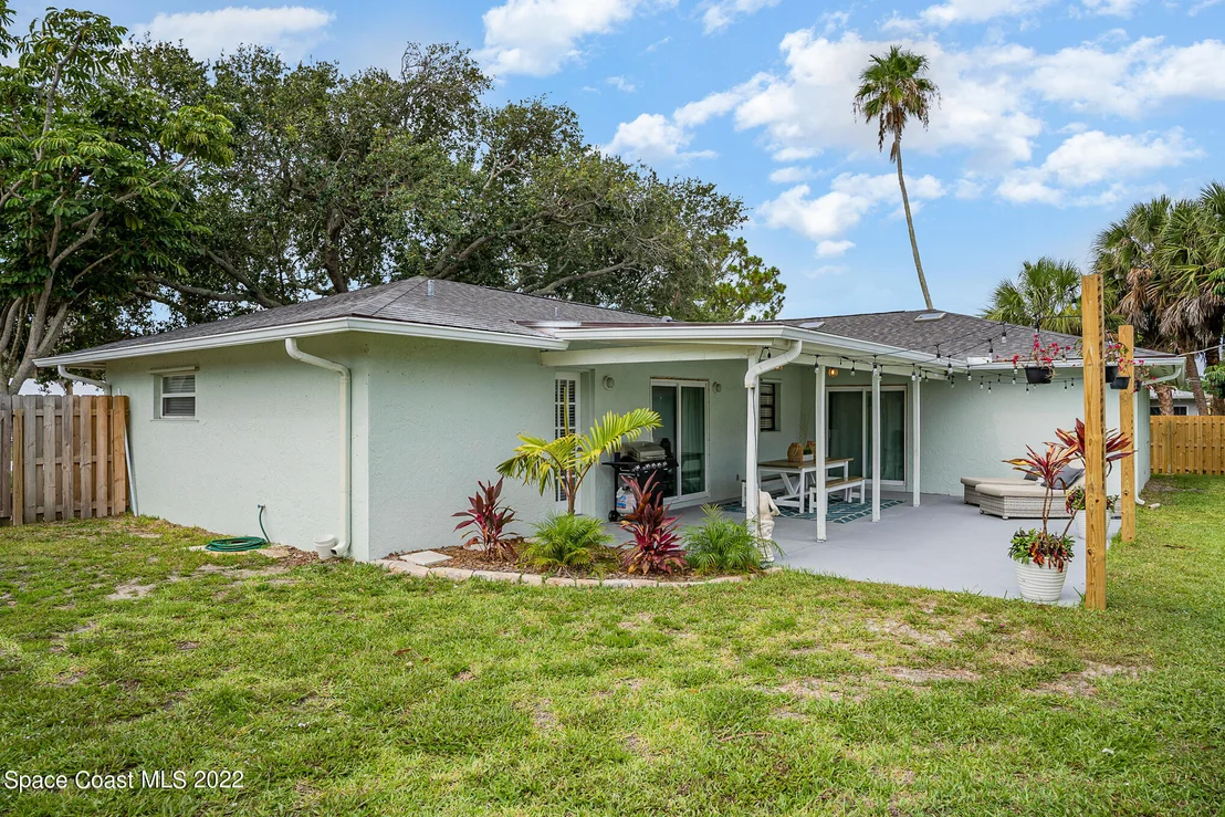 Photo of 214 7th Avenue