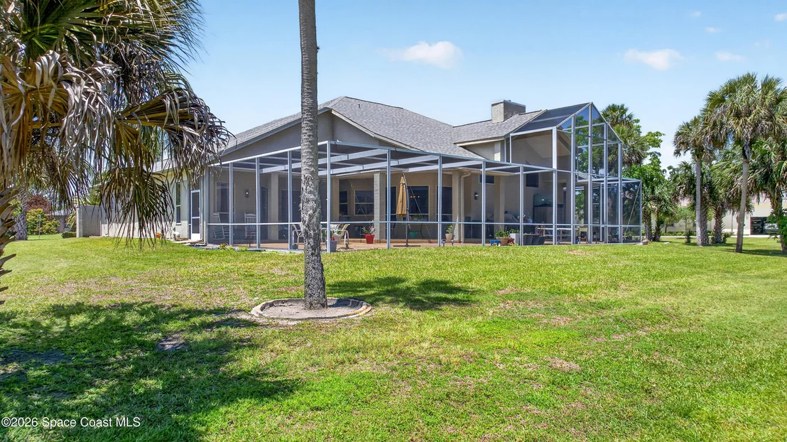 Photo of 900 Bluegrass Lane