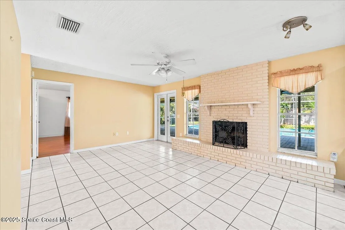 Photo of 340 Albacore Place