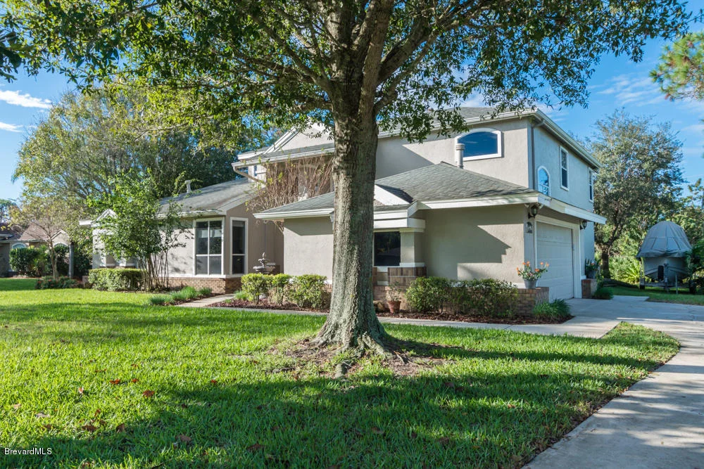 Photo of 4490 Canard Road