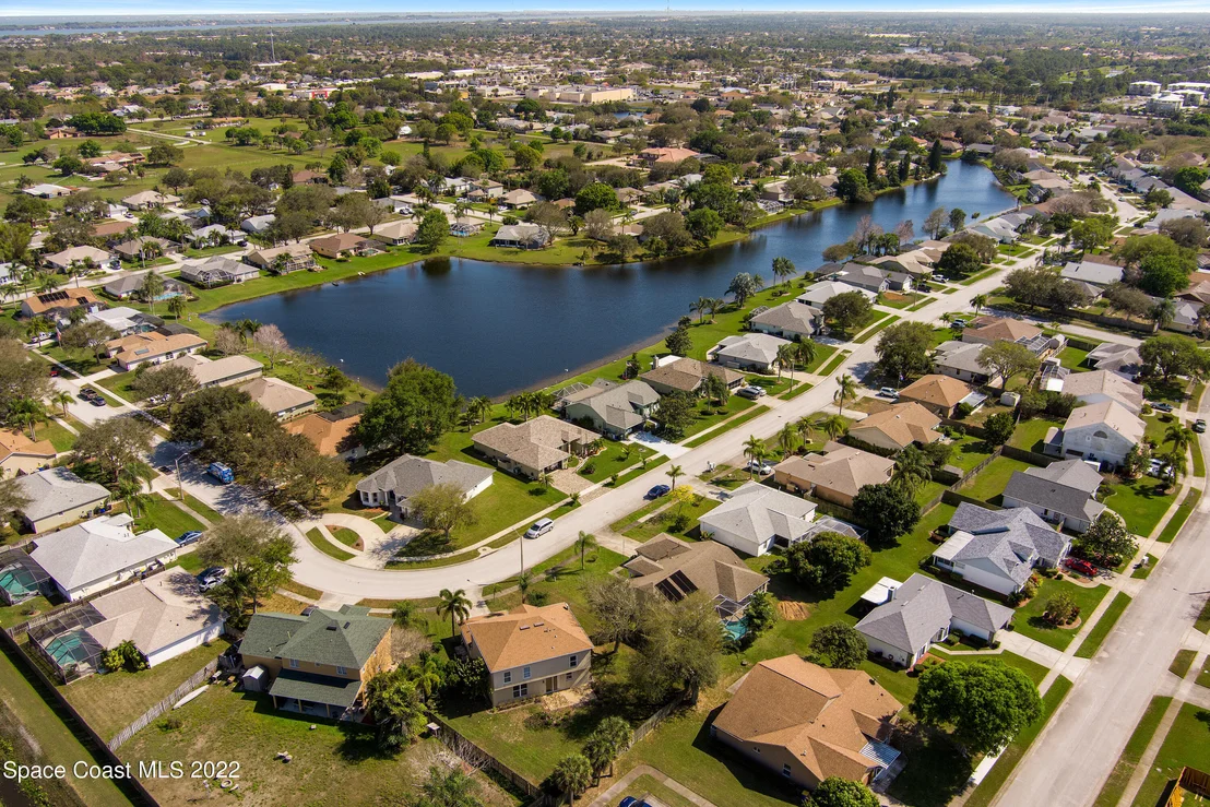 Photo of 1187 Meadow Lake Road