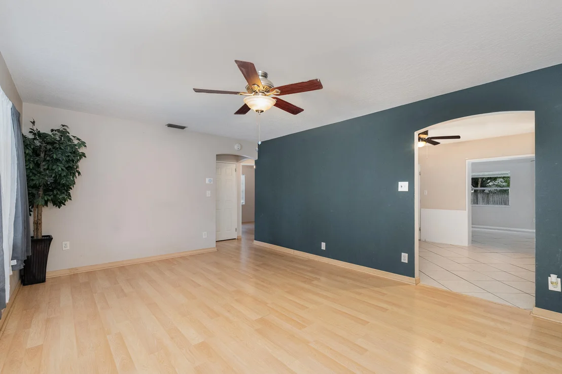 Photo of 1908 Glendon Drive
