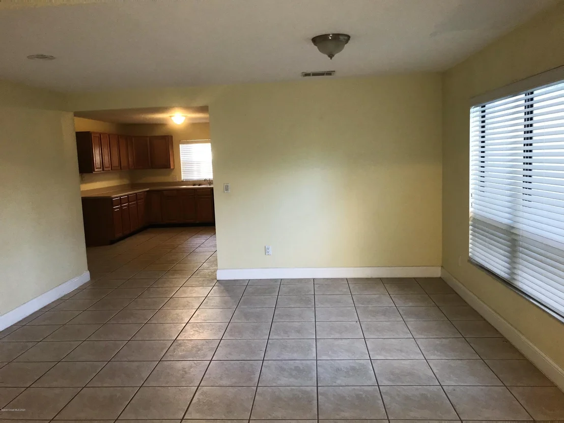 Photo of 841 Preston