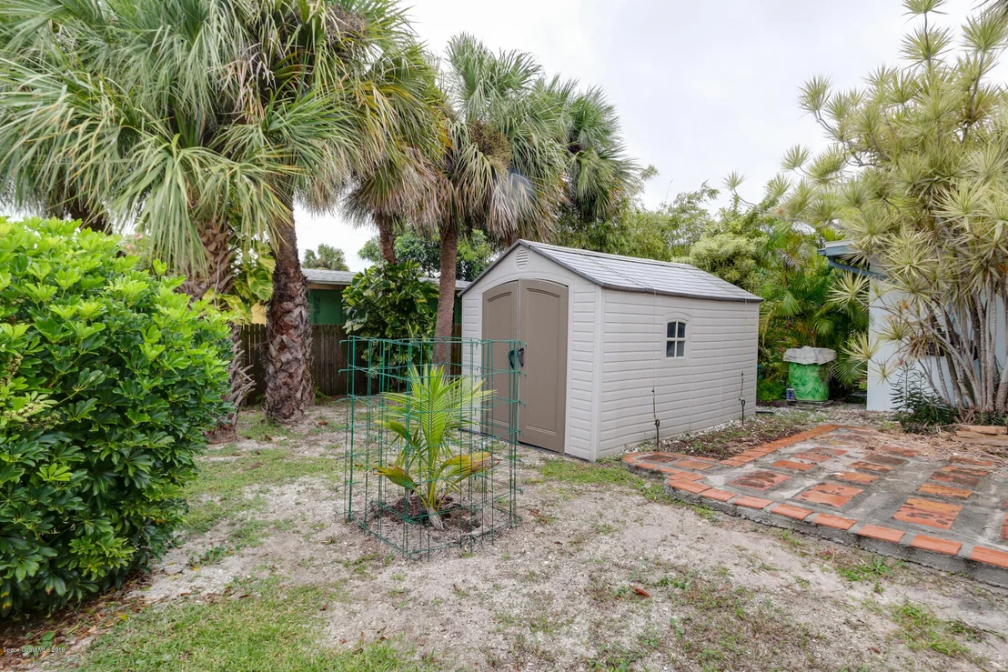 Photo of 443 Atlantis Drive