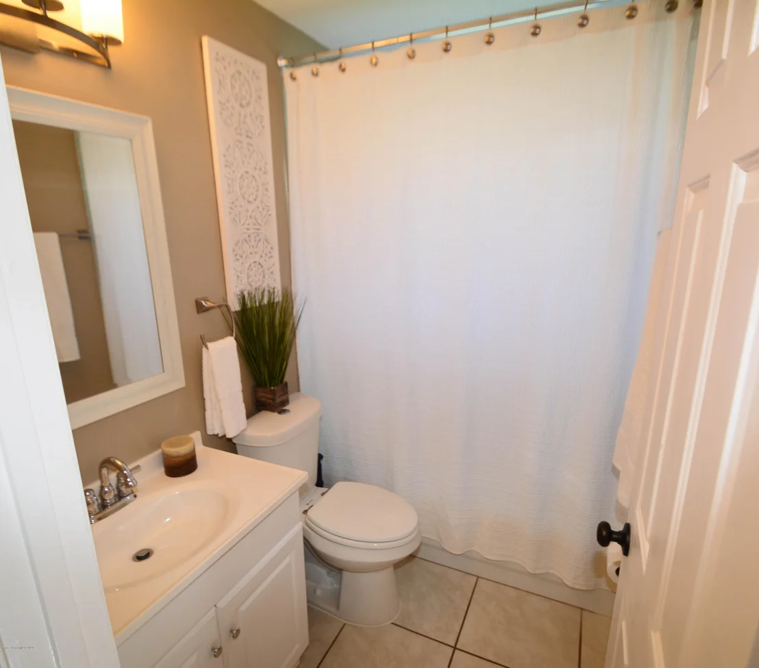 Photo of 6370 Manila Drive
