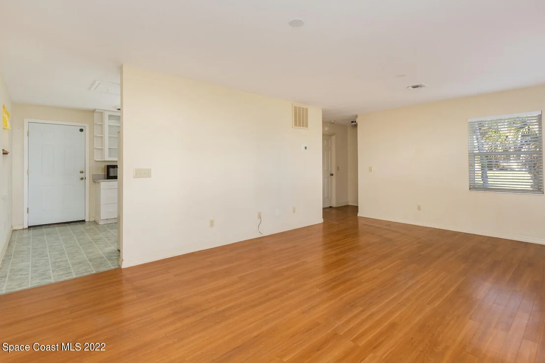 Photo of 2922 Riverview Drive