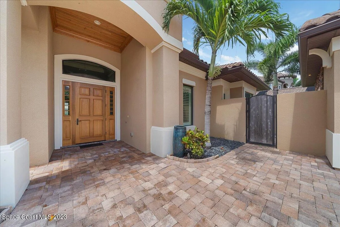 Photo of 3048 Wyndham Way