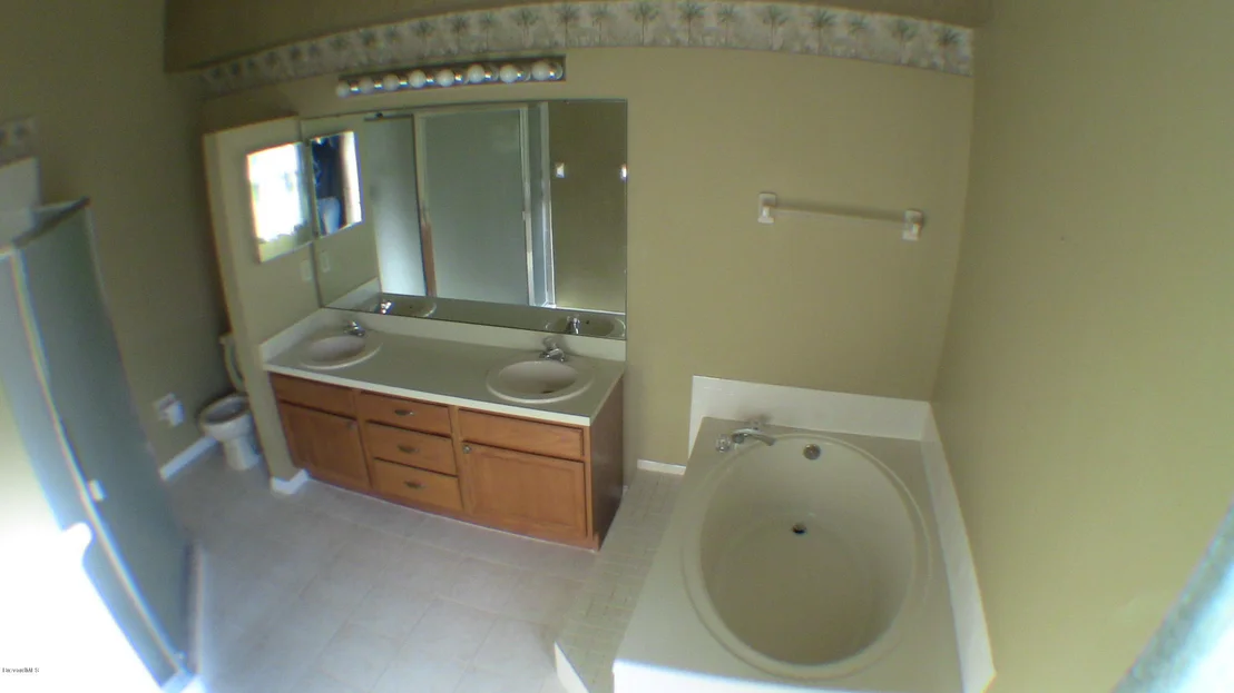 Photo of 3326 Lake View Circle