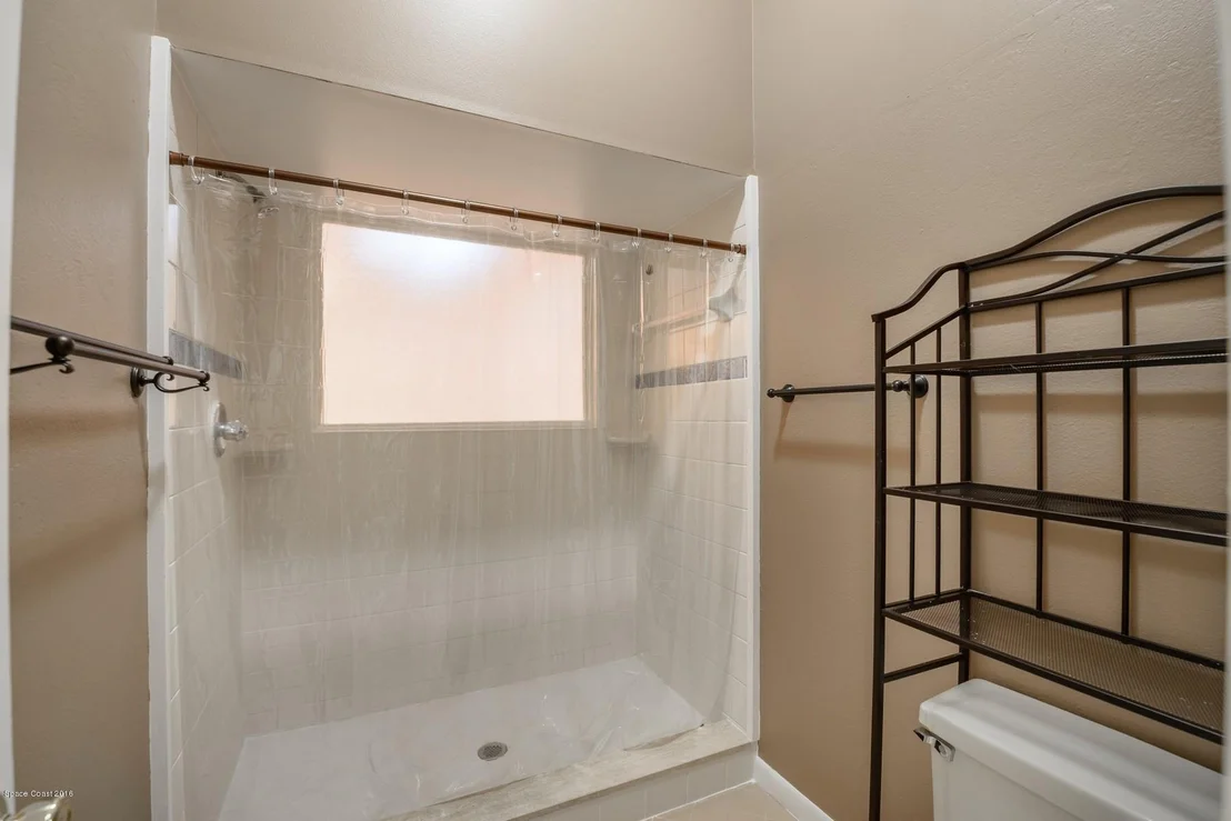 Photo of 386 Myrtlewood Road