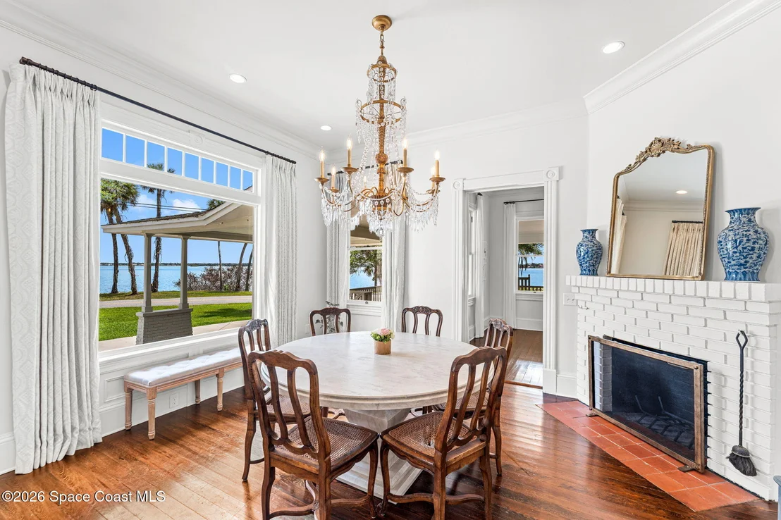 Photo of 1489 Rockledge Drive