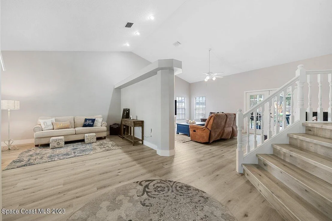 Photo of 2643 Lowell Circle