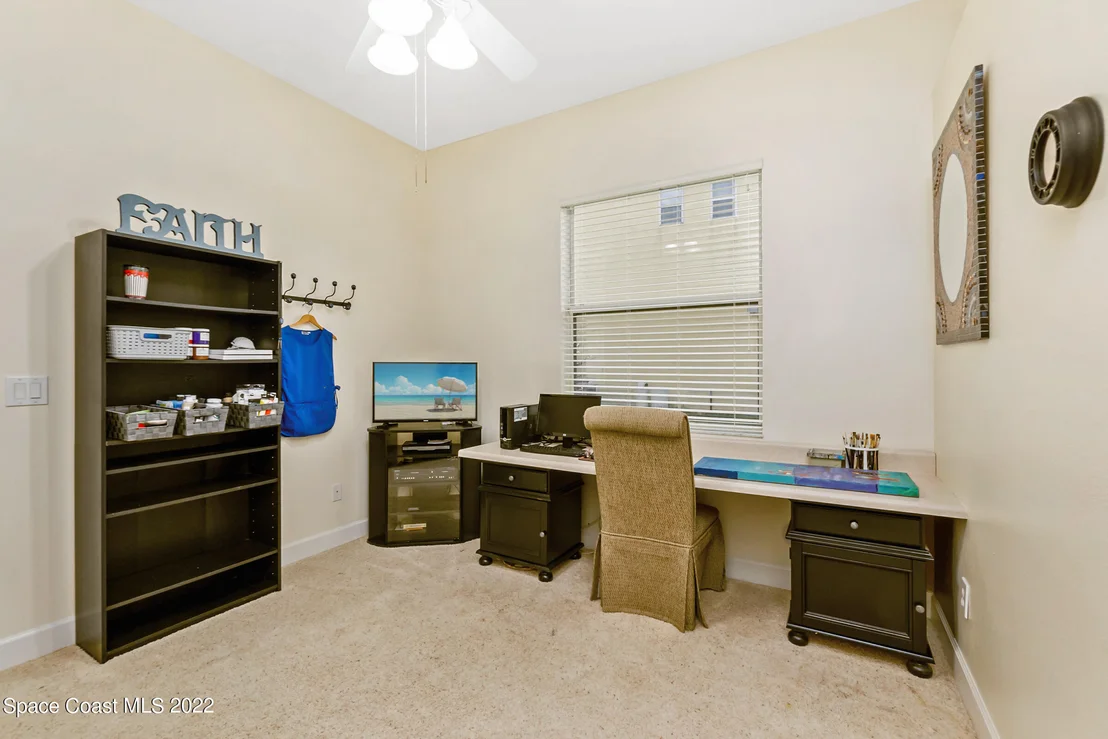 Photo of 3616 Peninsula Circle