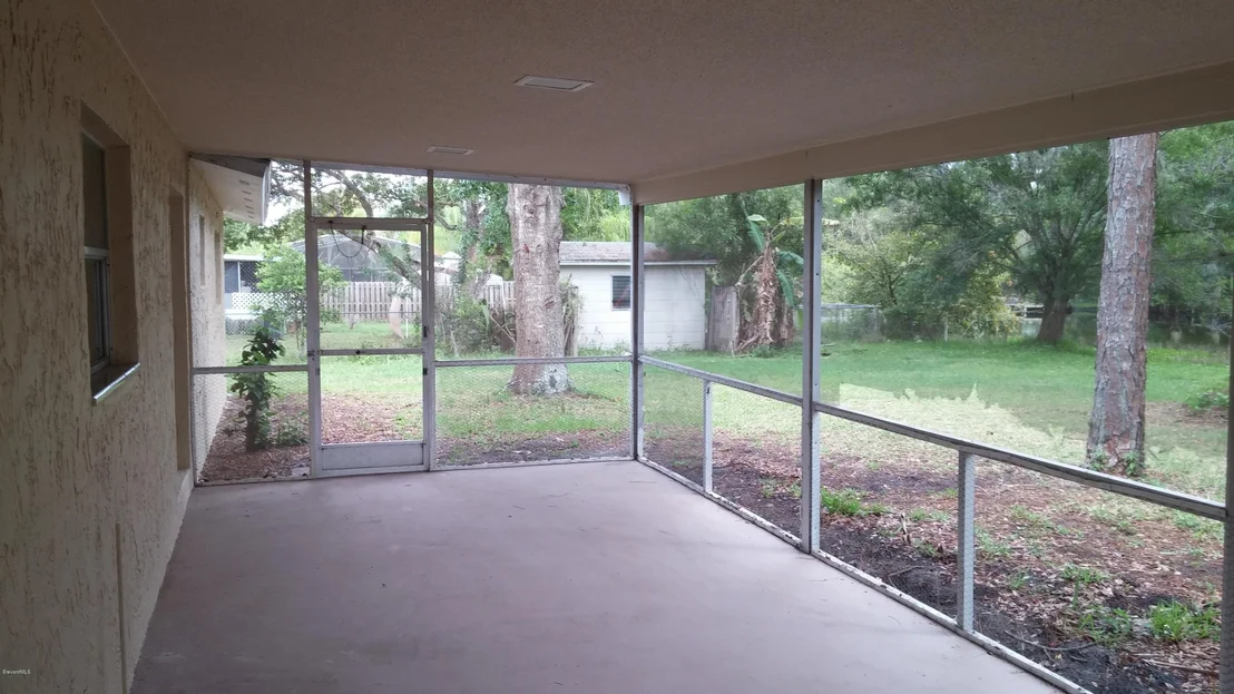 Photo of 7545 Sheridan Road