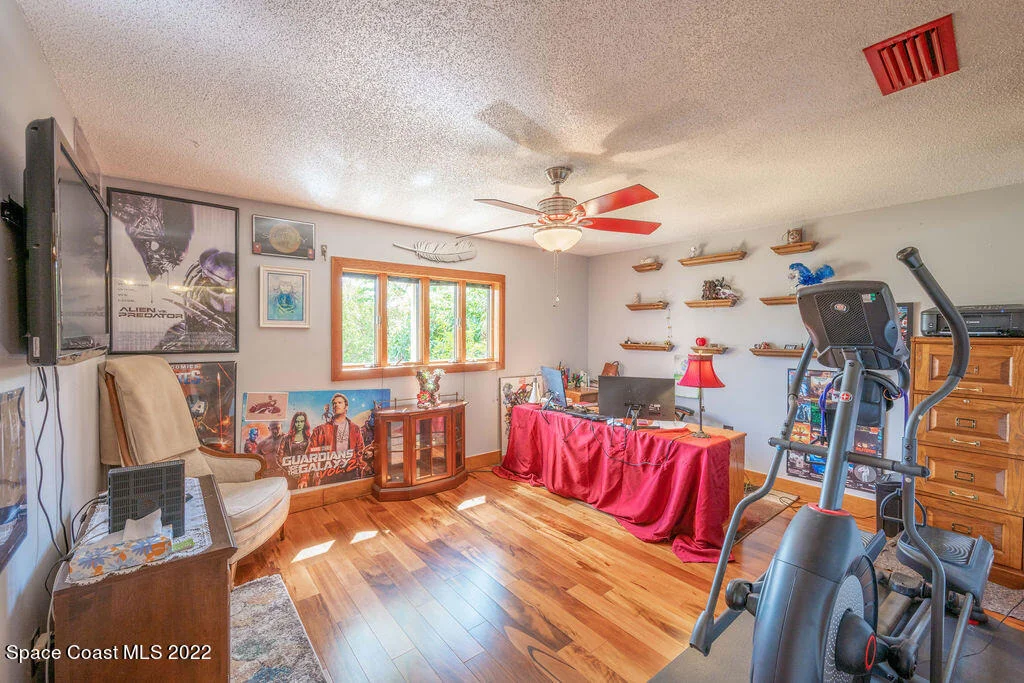 Photo of 3206 Buckingham Lane