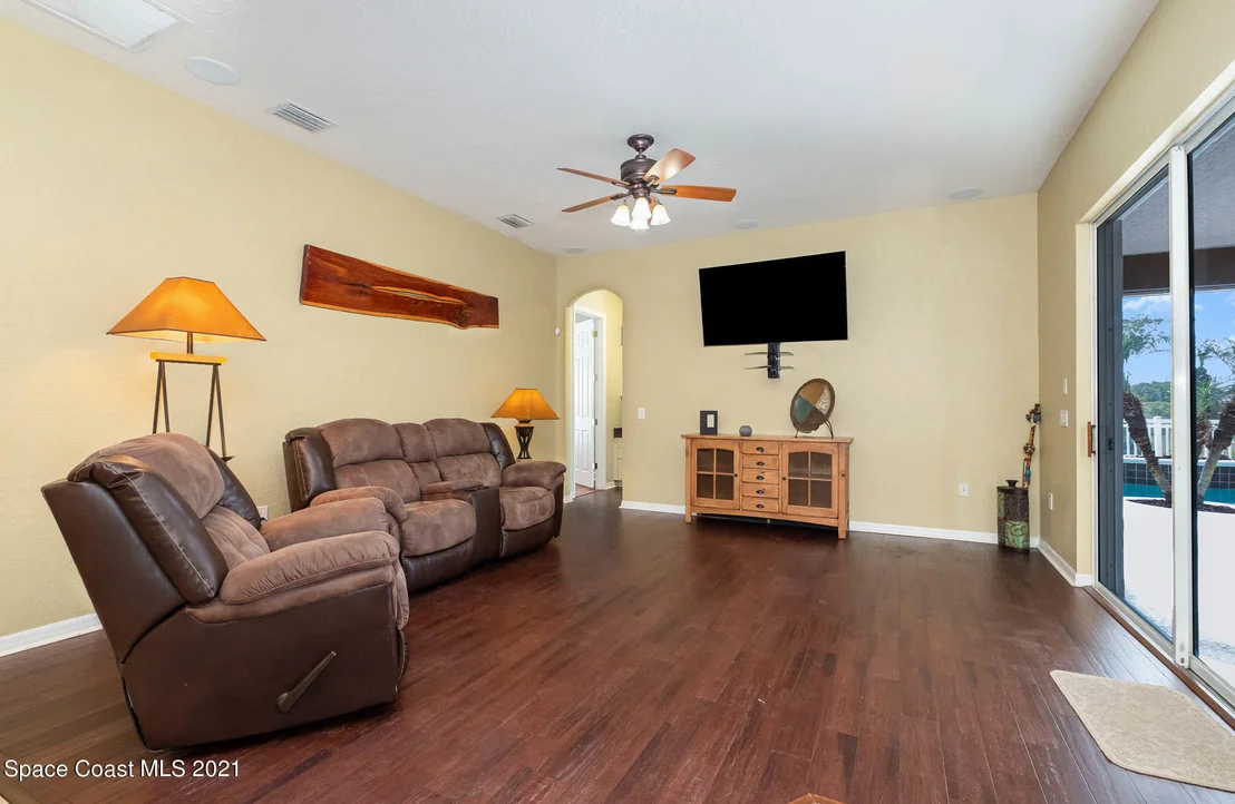 Photo of 4488 Chastain Drive
