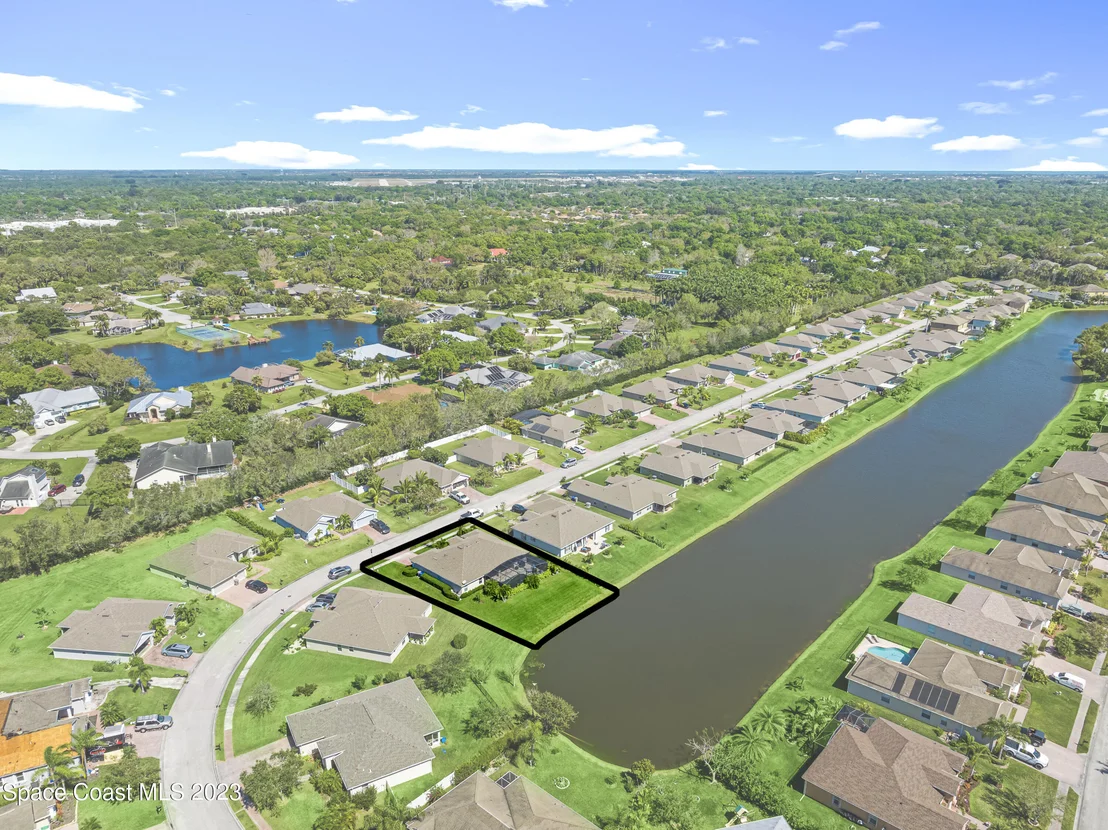 Photo of 1282 Scarlet Oak Circle
