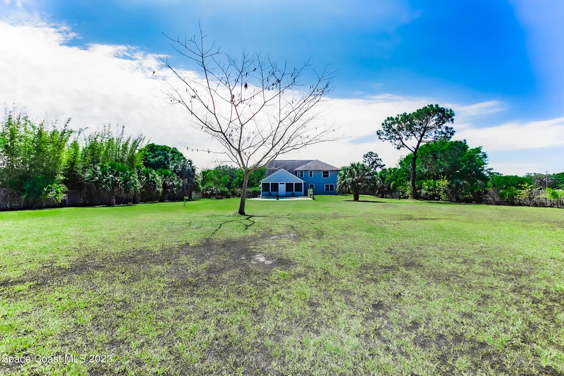 Photo of 2720 Pomello Road