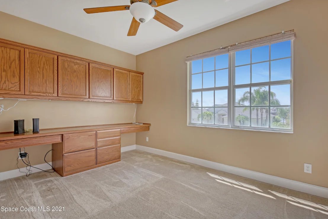 Photo of 3266 Peninsula Circle