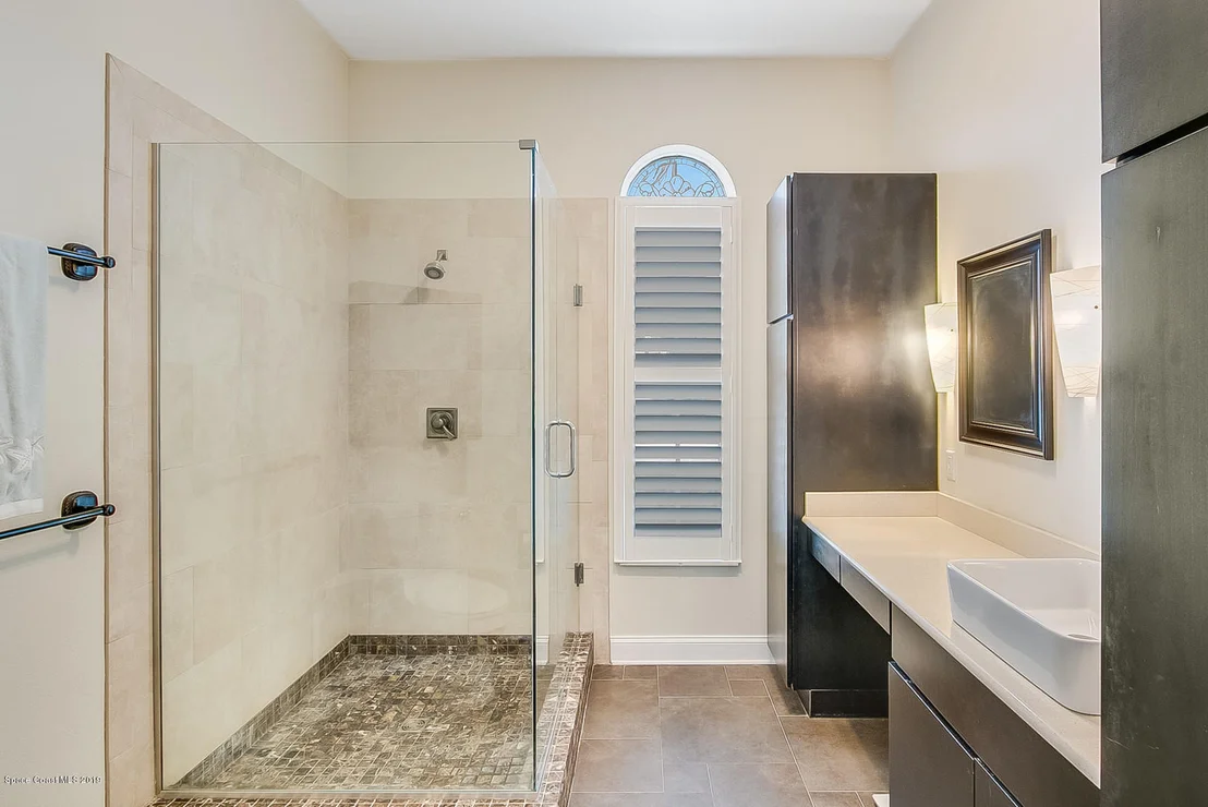 Photo of 175 Seaview Street