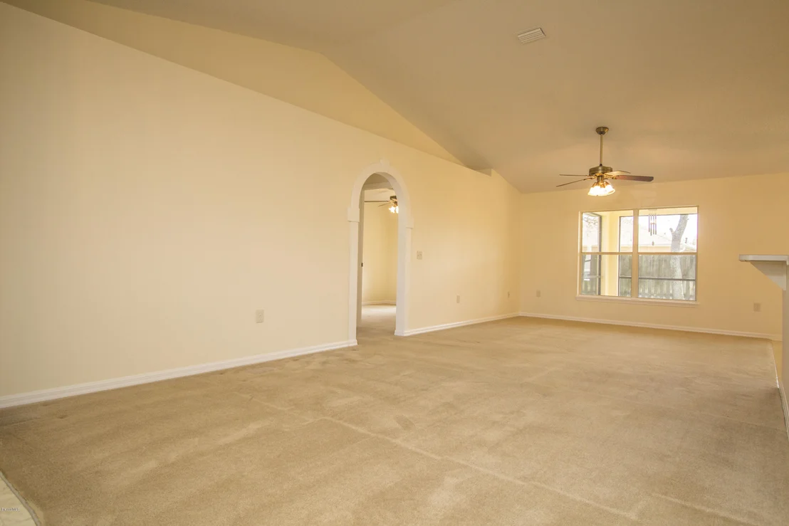 Photo of 2355 Shady Oak Road