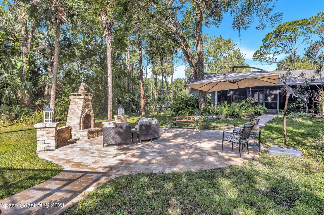 Photo of 2365 Homestead Lane