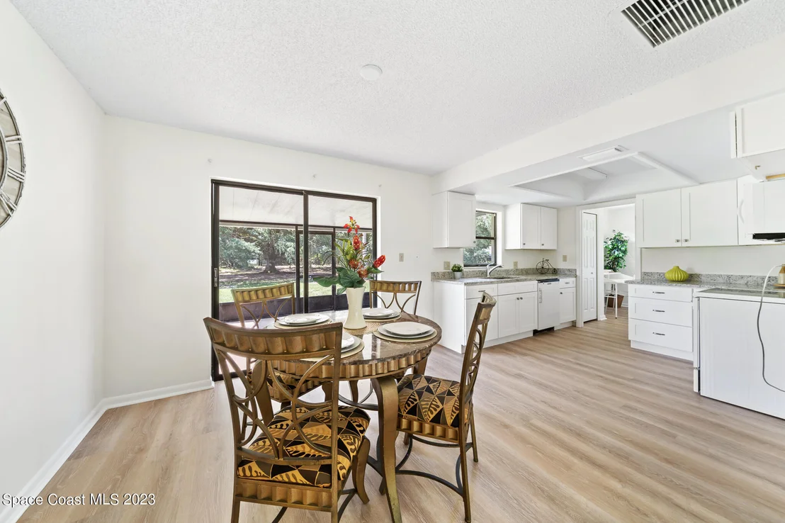 Photo of 5065 Bradbie Lane