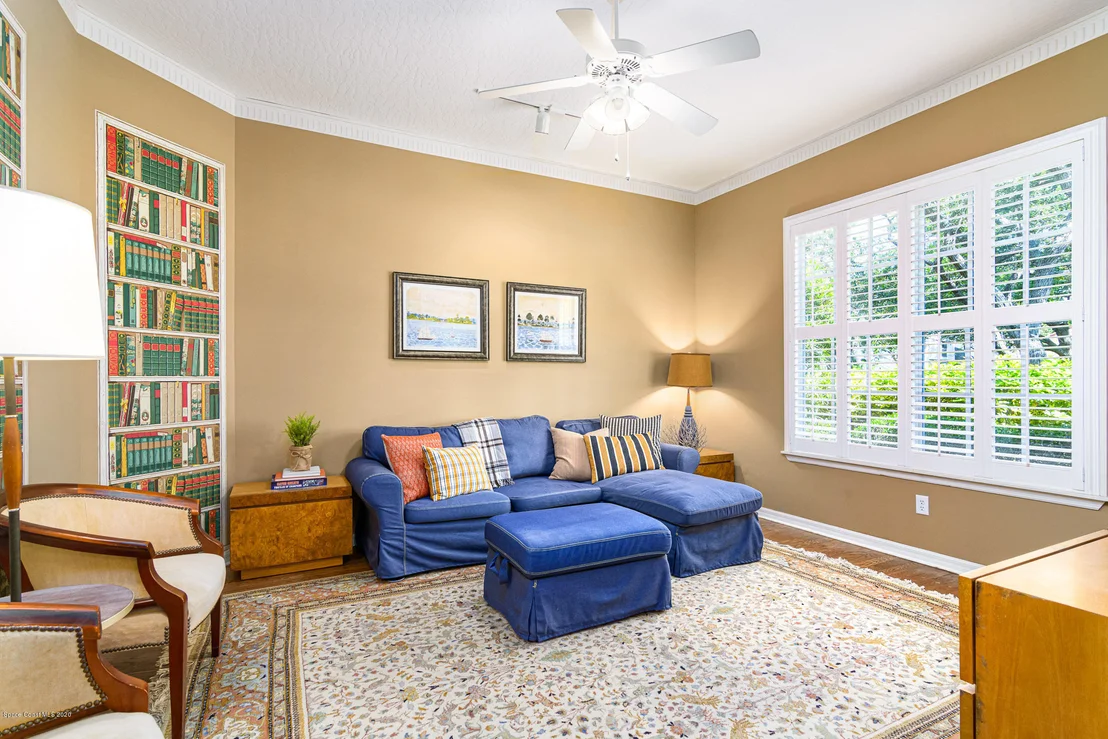 Photo of 463 Peregrine Drive