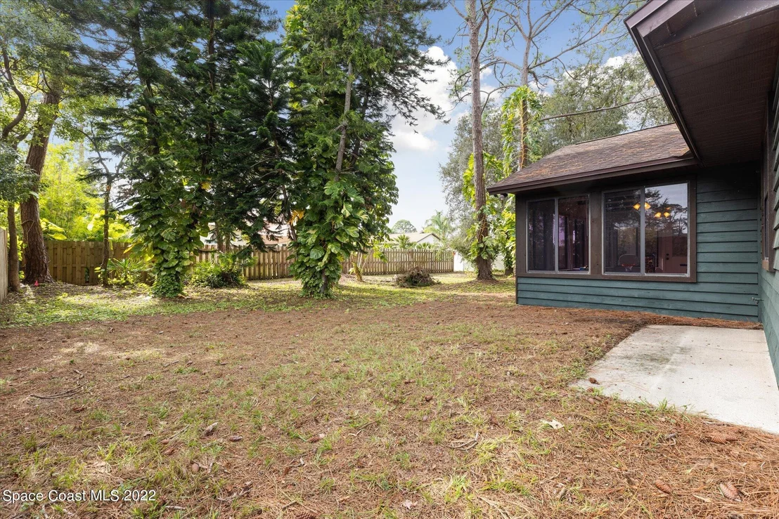 Photo of 5575 Graham Street