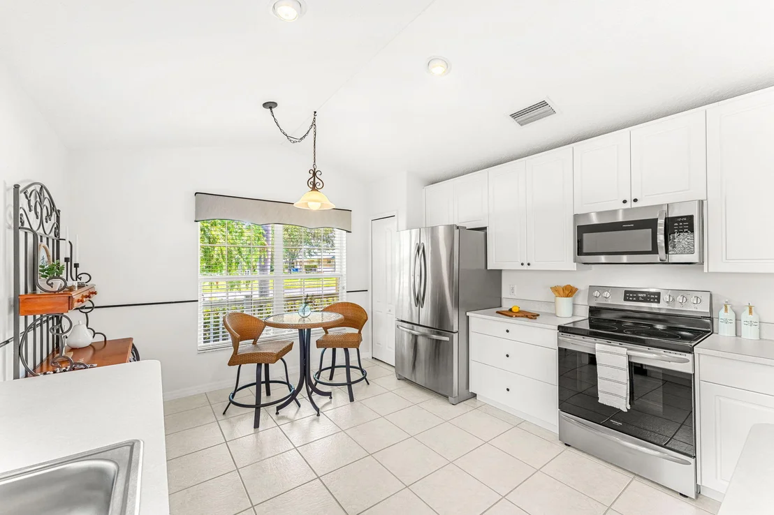 Photo of 921 Indian Oaks Drive