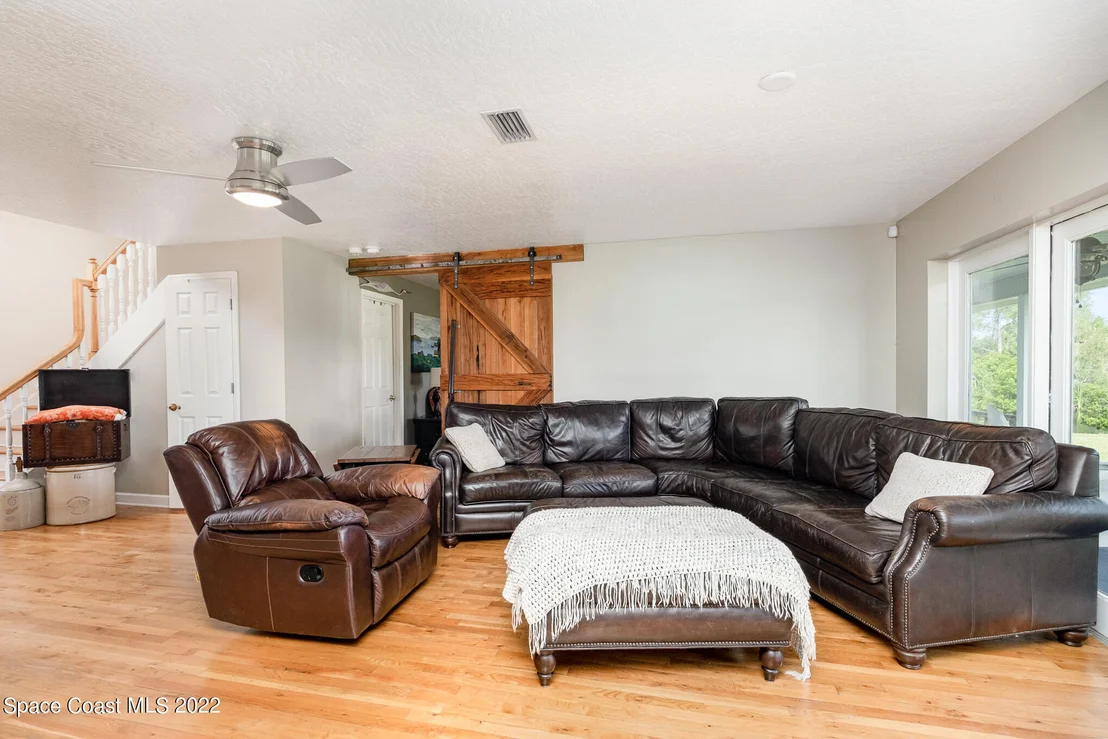 Photo of 1780 Benjamin Road