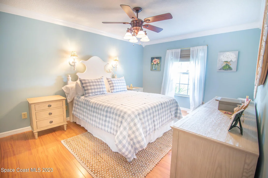 Photo of 4290 Silver Lake Drive