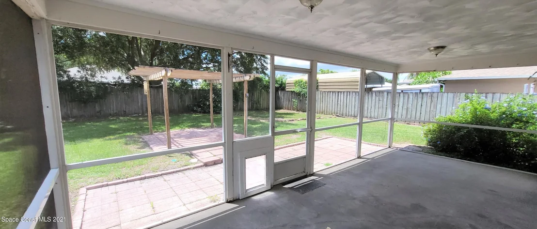 Photo of 5569 Flint Road