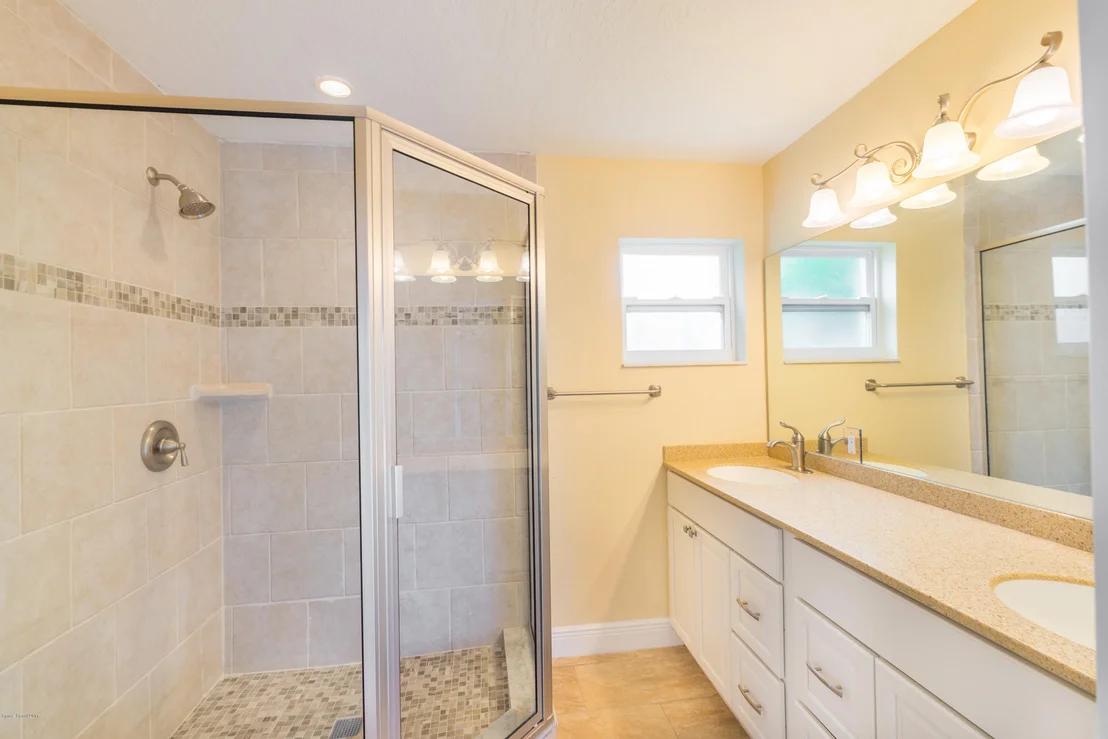Photo of 507 Bahama Drive