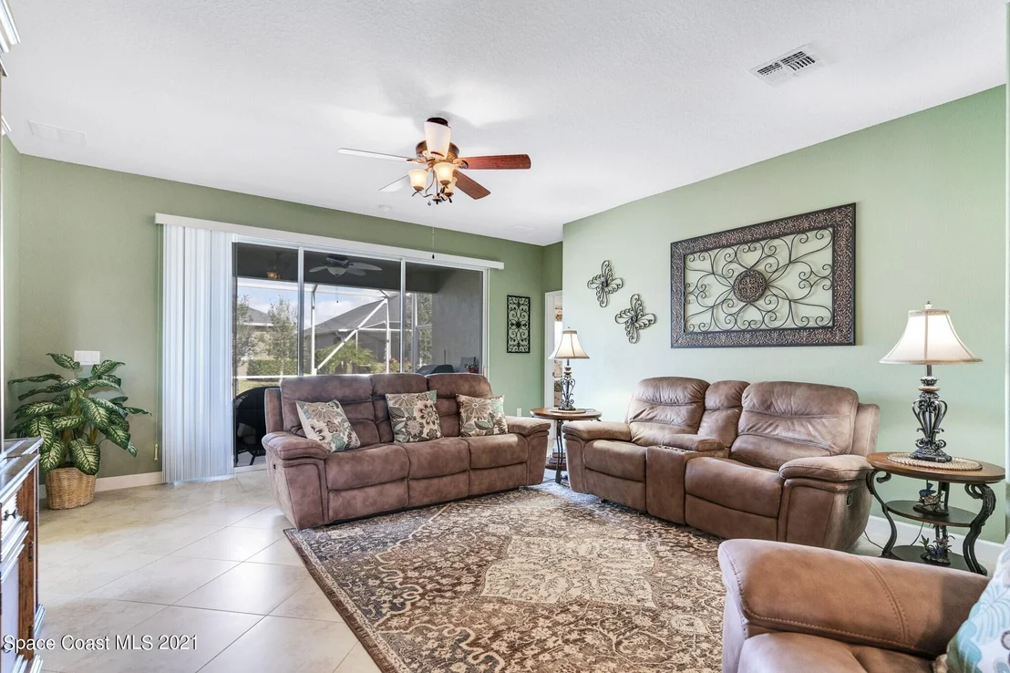 Photo of 3242 Balboa Place