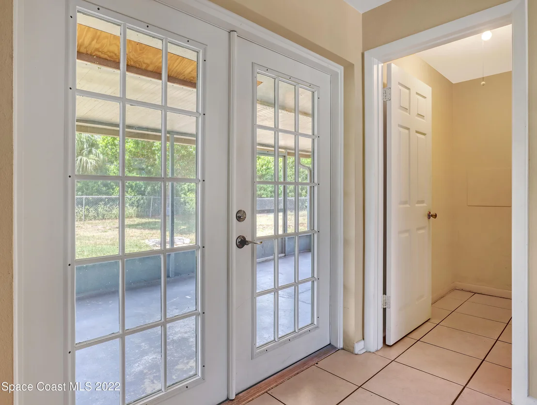 Photo of 1010 Barclay Drive