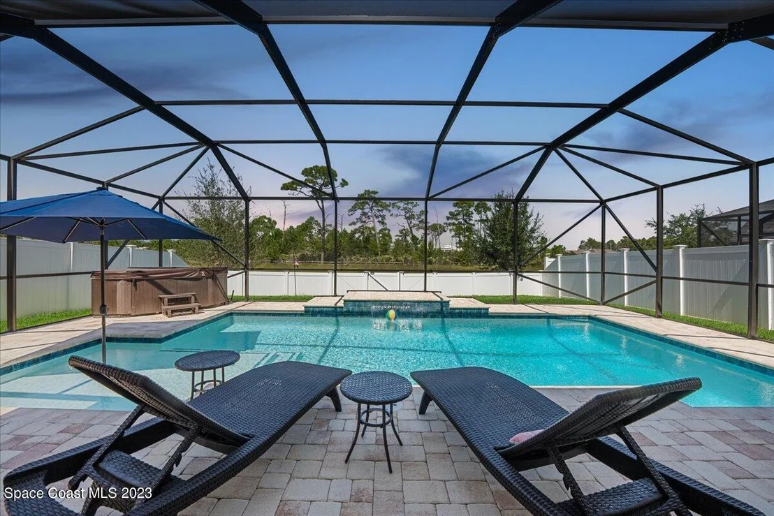 Photo of 922 Peta Way