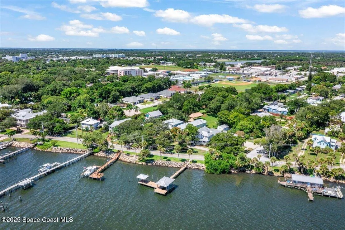 Photo of 607 Rockledge Drive