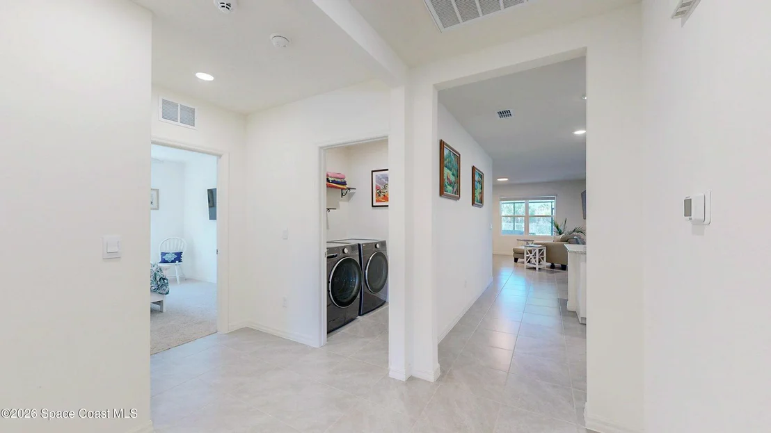 Photo of 4867 Barr Street