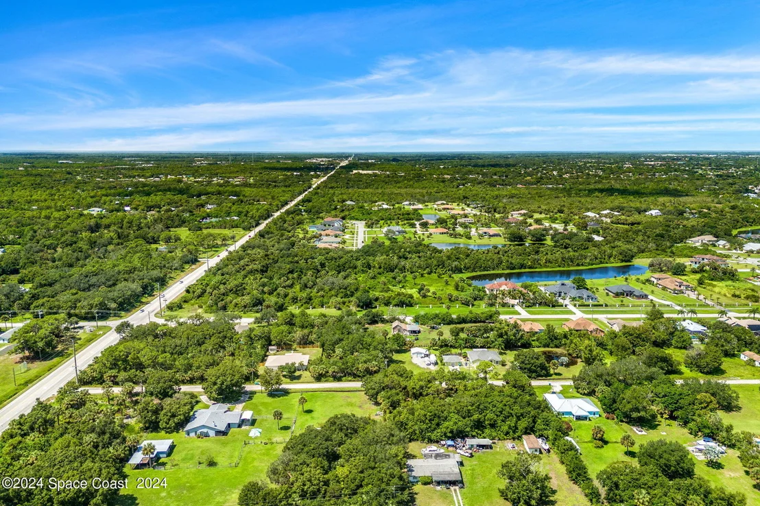 Photo of 1600 Corey Road