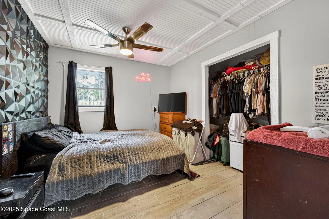 Photo of 4100 Lakemont Road