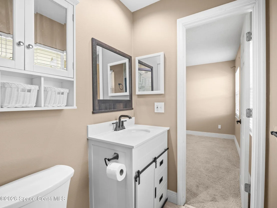 Photo of 956 Beechfern Lane