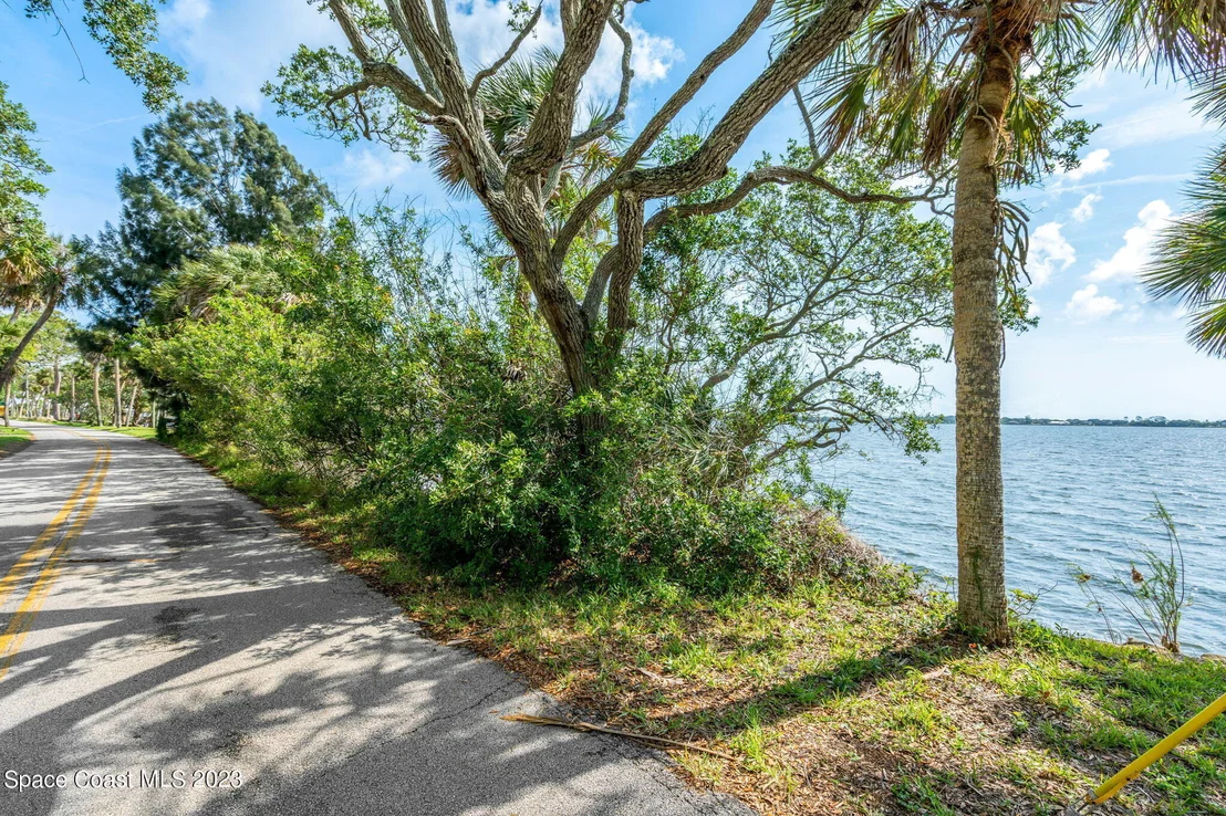 Photo of 1919 Rockledge Drive