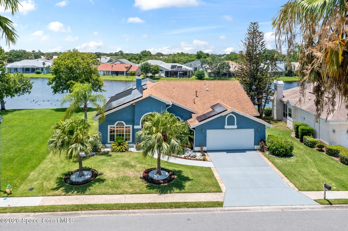 Photo of 950 Somerset Lane