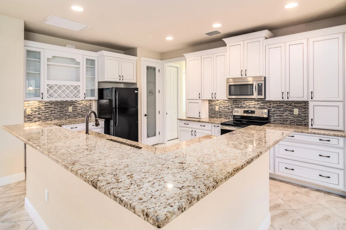 Photo of 1322 Tralee Bay Avenue