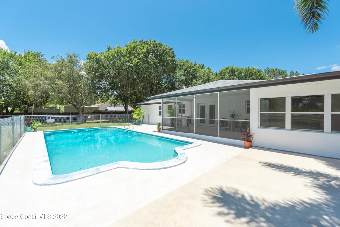Photo of 2085 Harlock Road