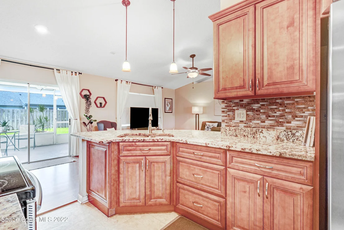 Photo of 1195 Meadow Lake Road