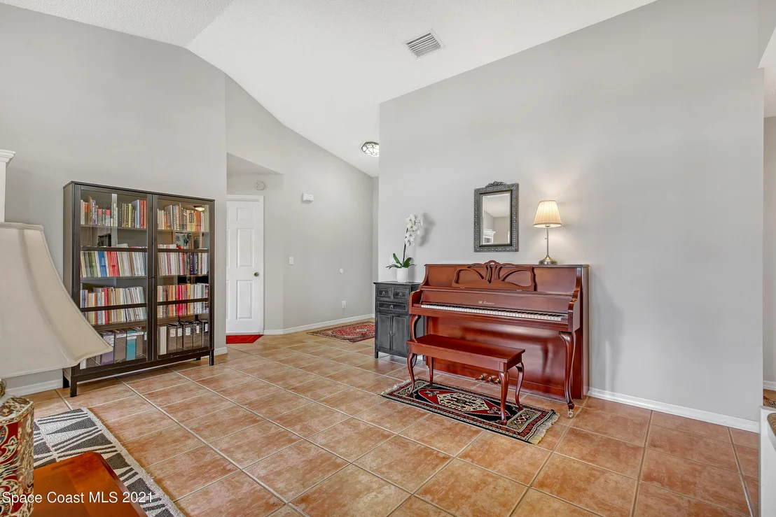Photo of 1519 Bronco Drive